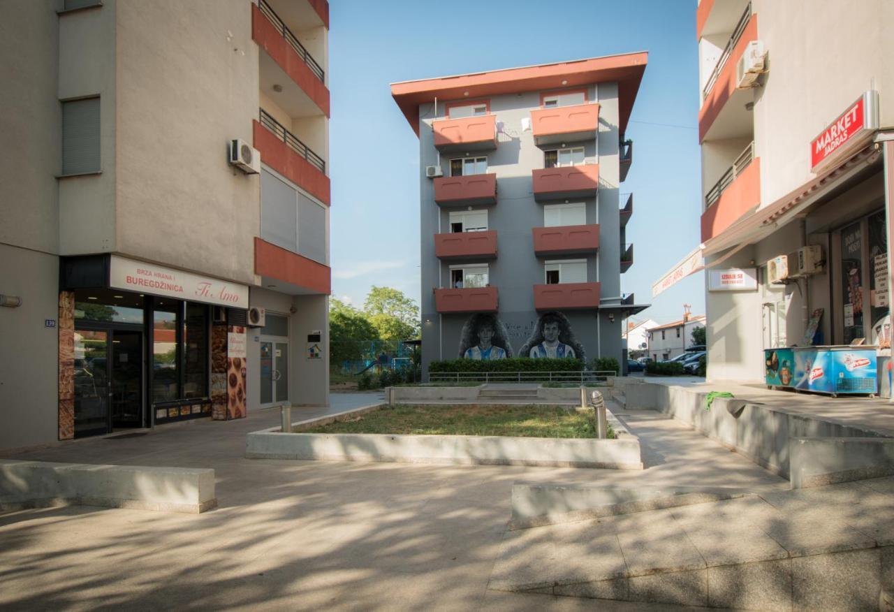 City Nest Apartment Podgorica Eksteriør bilde